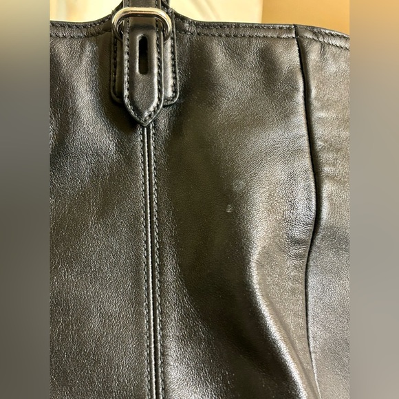 Coach Leather Mia Handbag.  Black With Purple Lining. E1082-15740. - Picture 13 of 14